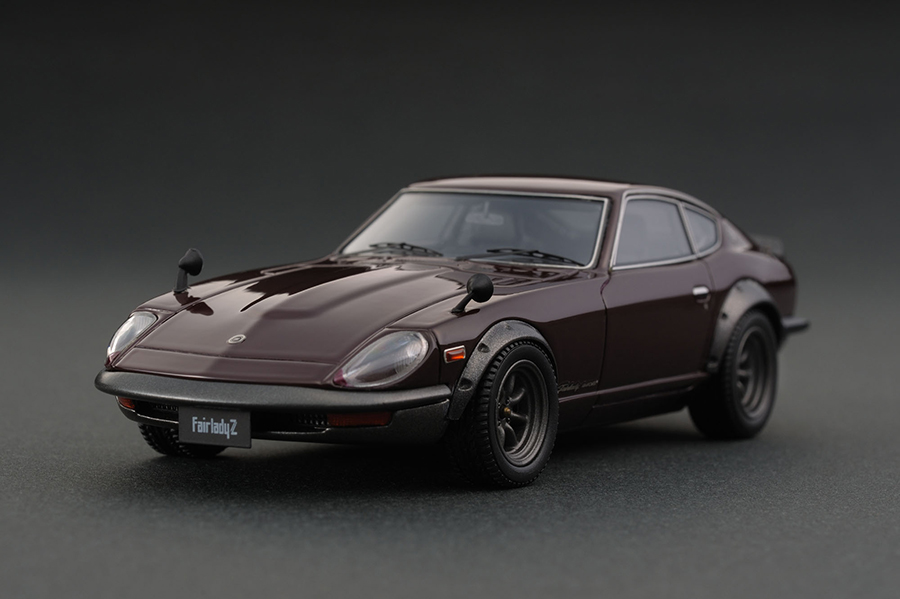 IG0026 1/43 Nissan Fairlady Z-G (HS30) Maroon | LINE UP | ignition