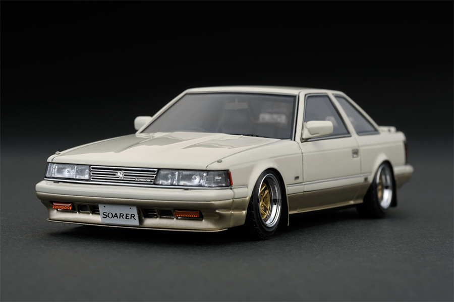 IG0364 1/43 Toyota Soarer 3.0 GT Limited (GZ10) White Two‐tone