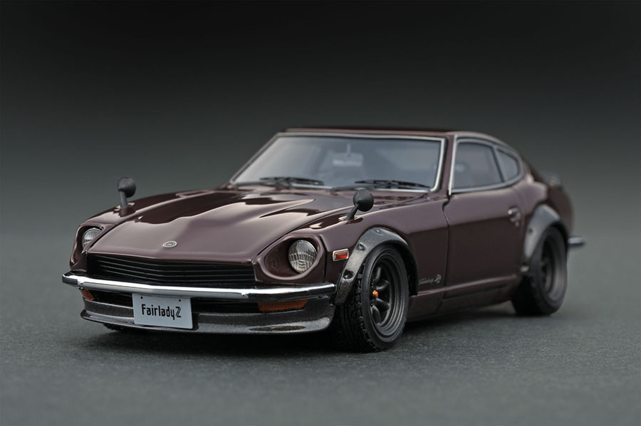 IG0758 1/43 Nissan Fairlady Z (S30) Maroon | LINE UP | ignition 