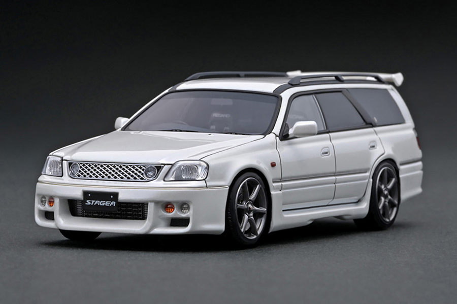 IG2077 1/43 Nissan STAGEA 260RS (WGNC34) Pearl White With Engine